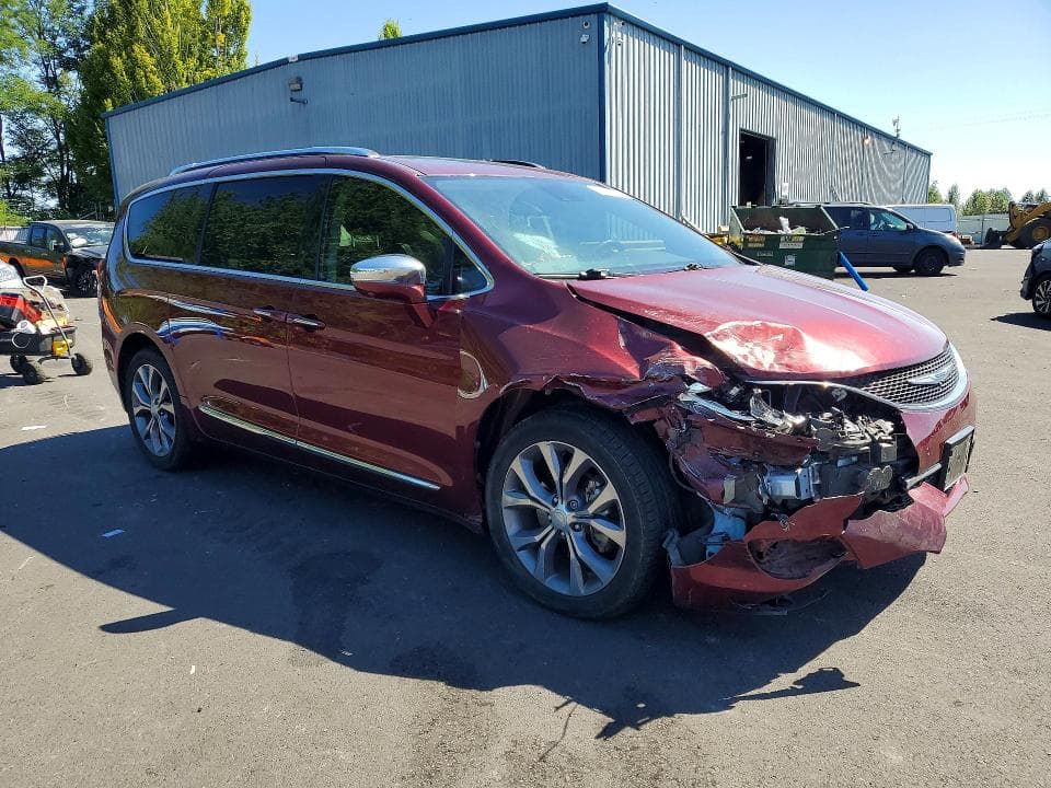 2018 CHRYSLER PACIFICA LIMITED 4