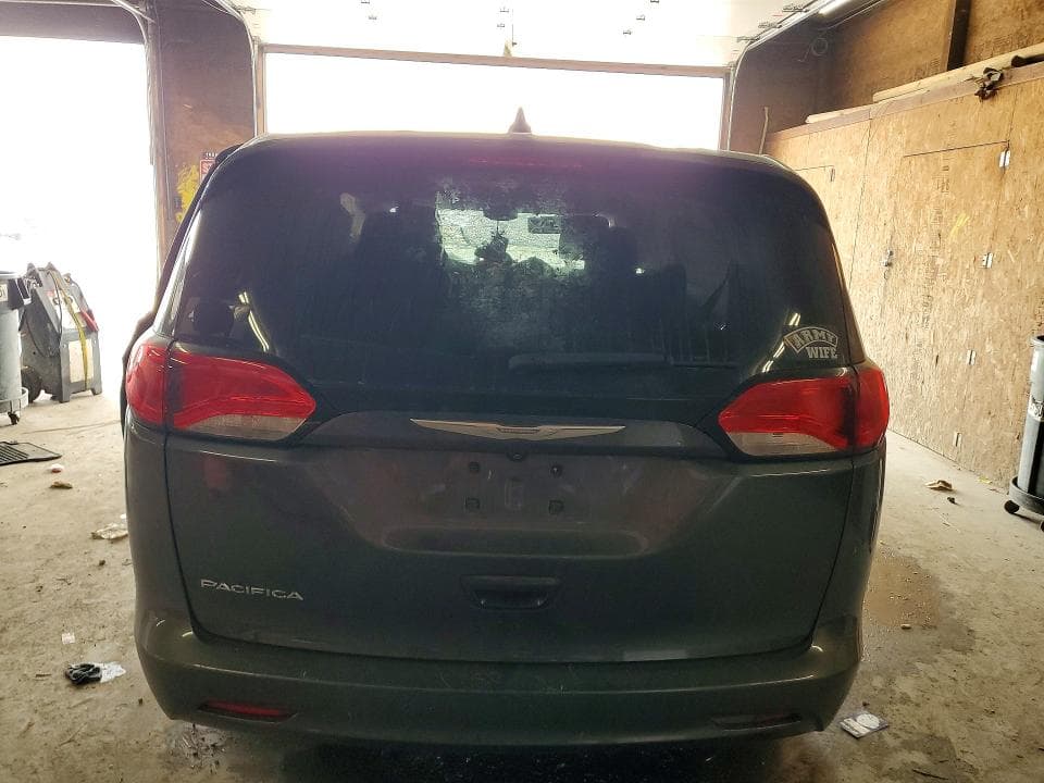 2017 CHRYSLER PACIFICA TOURING 6