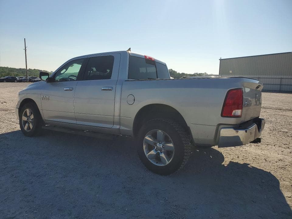 2018 RAM 1500 SLT 2
