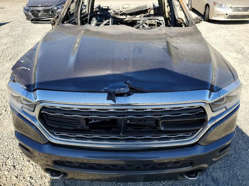 2021 RAM 1500 LIMITED 11