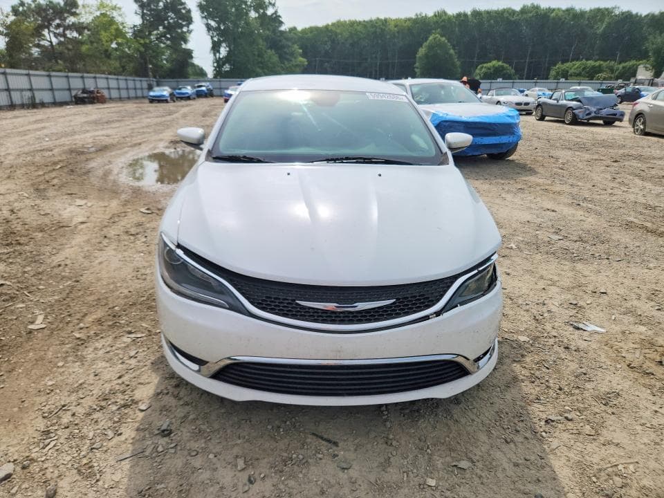 2017 CHRYSLER 200 LIMITED 5