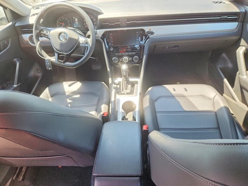 2021 VOLKSWAGEN PASSAT SE 8