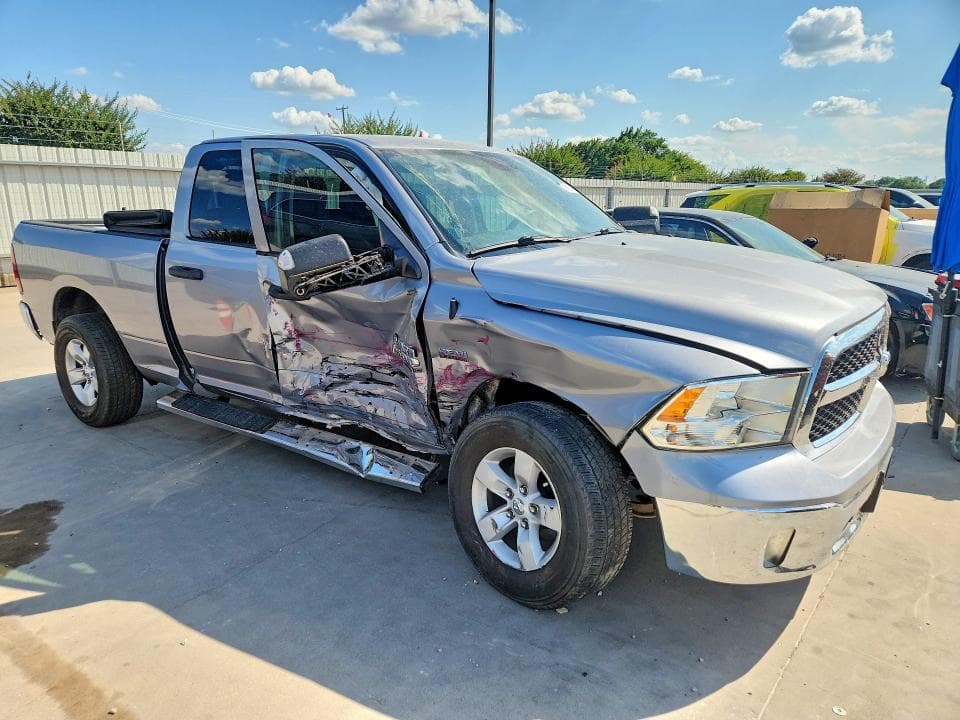 2023 RAM 1500 CLASSIC TRADESMAN 4