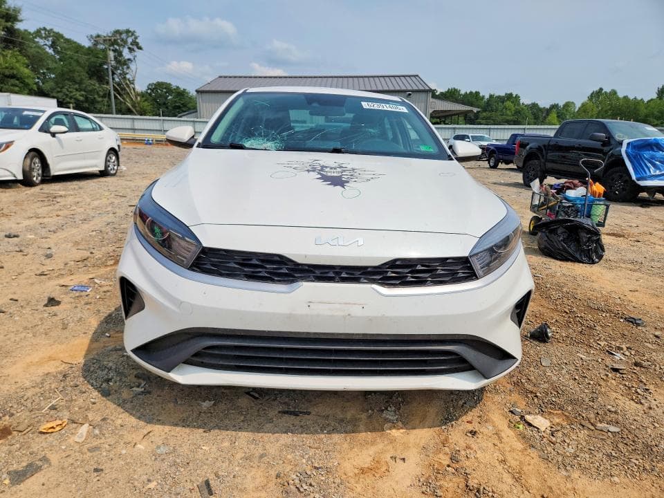 2024 KIA FORTE LXS 5