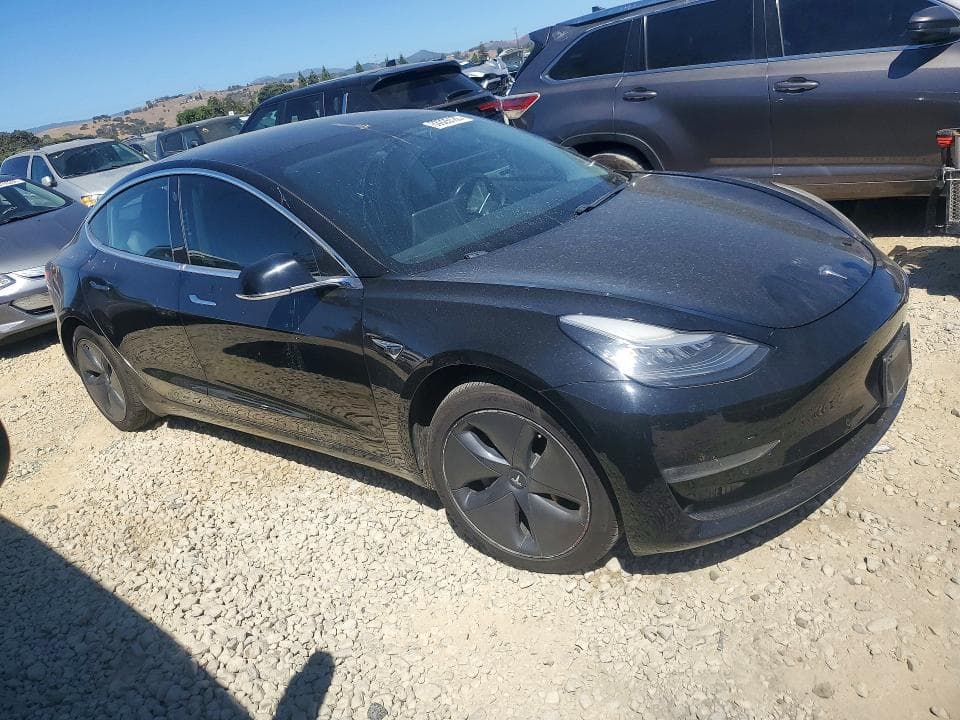 2019 TESLA MODEL 3 4