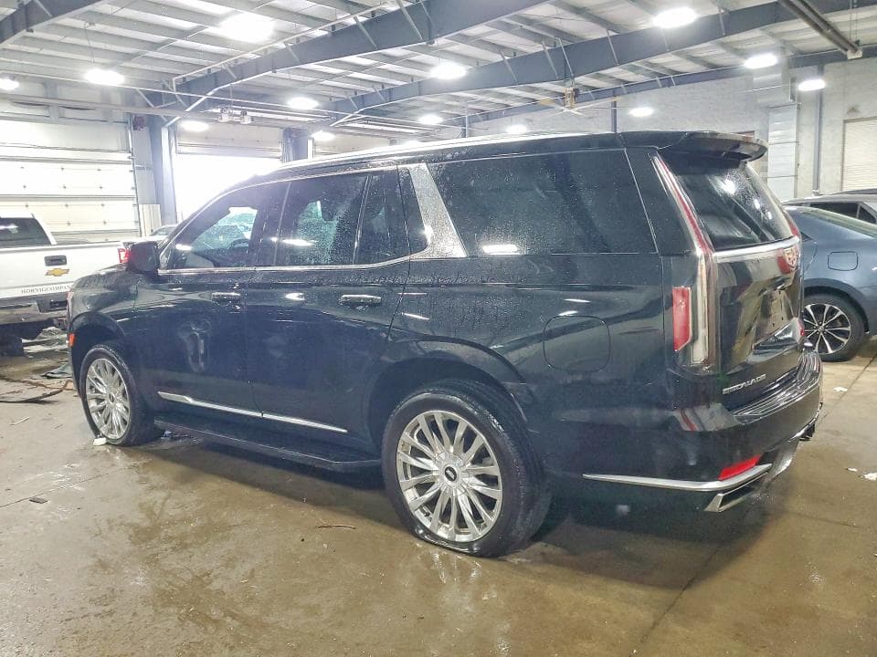 2022 CADILLAC ESCALADE PREMIUM LUXURY 2