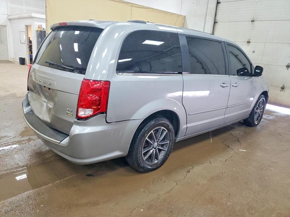 2017 DODGE GRAND CARAVAN SXT 3