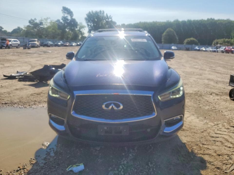 2017 INFINITI QX60 BASE 5