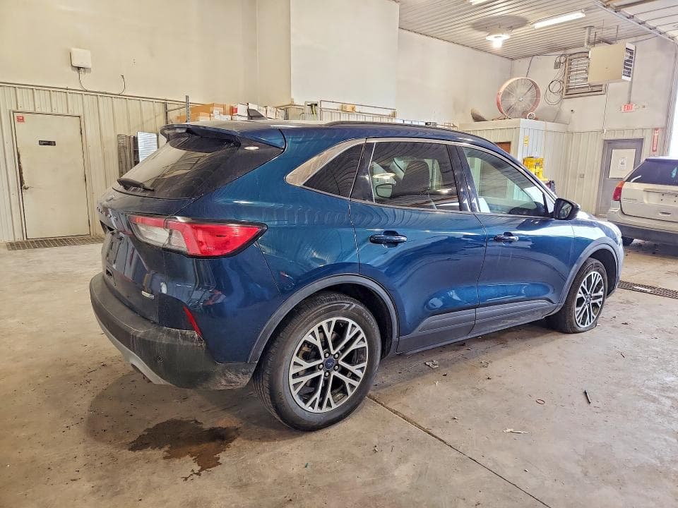 2020 FORD ESCAPE SEL 3