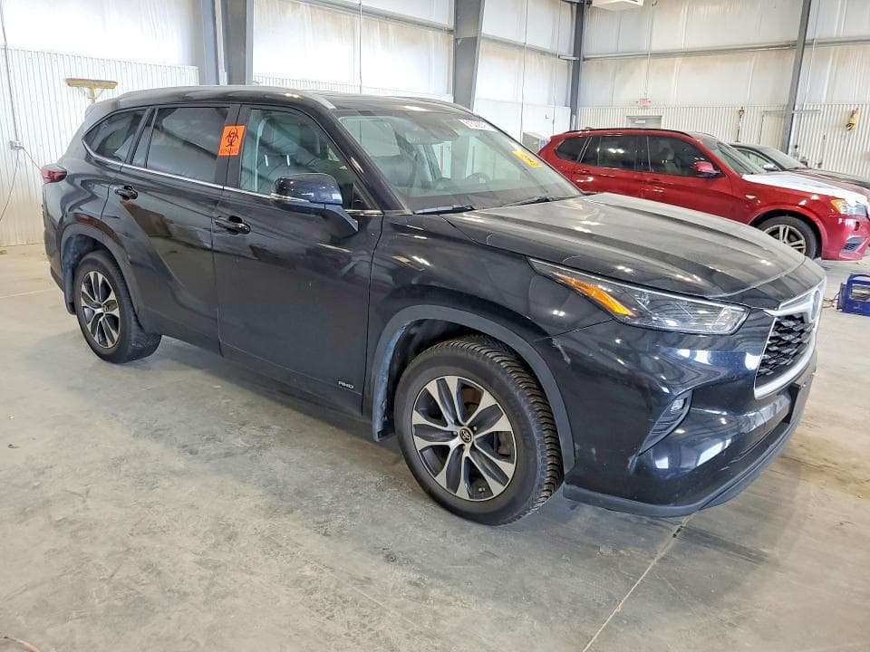 2024 TOYOTA HIGHLANDER HYBRID XLE 4