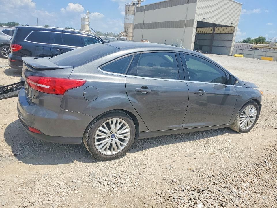 2017 FORD FOCUS TITANIUM 3