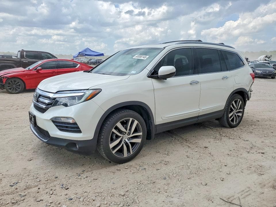 2017 HONDA PILOT TOURING - 1