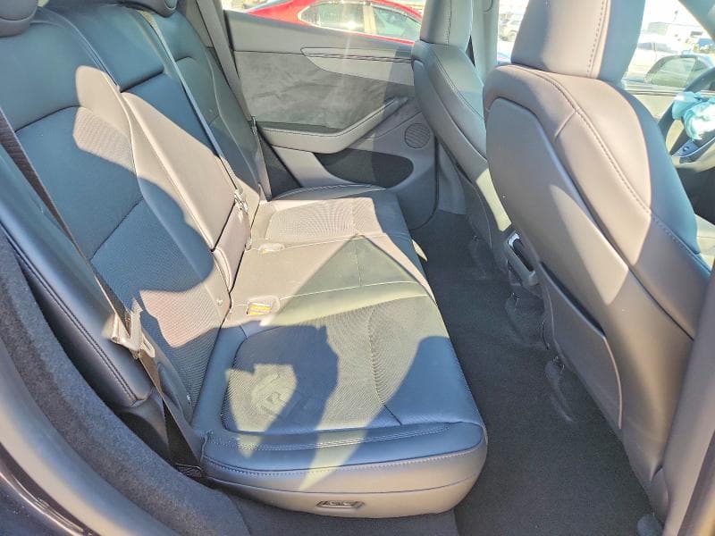 2026 TESLA MODEL Y 10