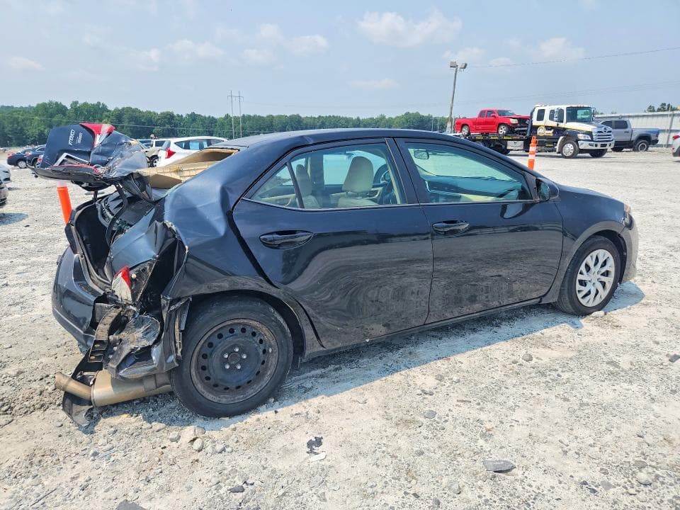 2018 TOYOTA COROLLA LE 3