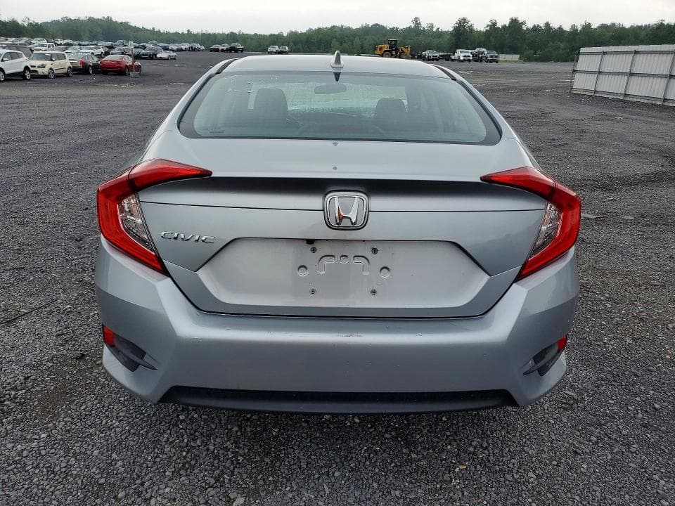 2018 HONDA CIVIC EX 6