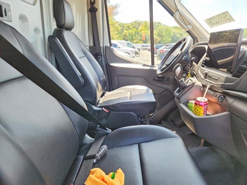 2025 FORD TRANSIT T-350 HD 11