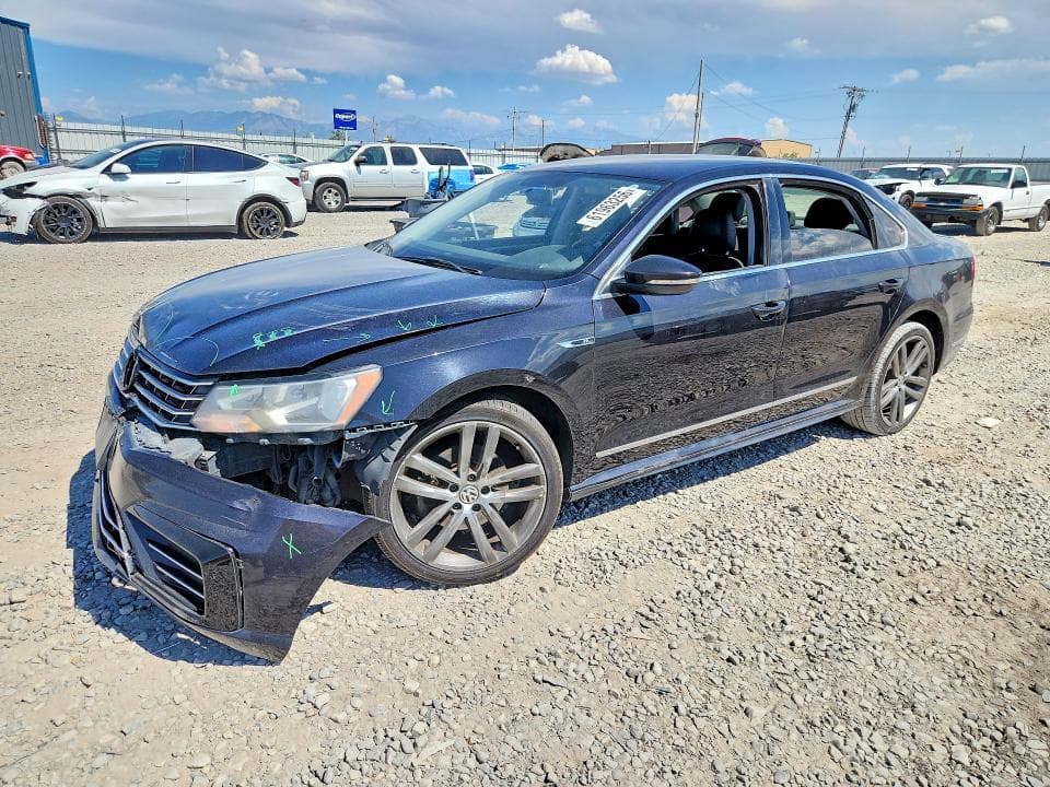 2017 VOLKSWAGEN PASSAT R-LINE - 1