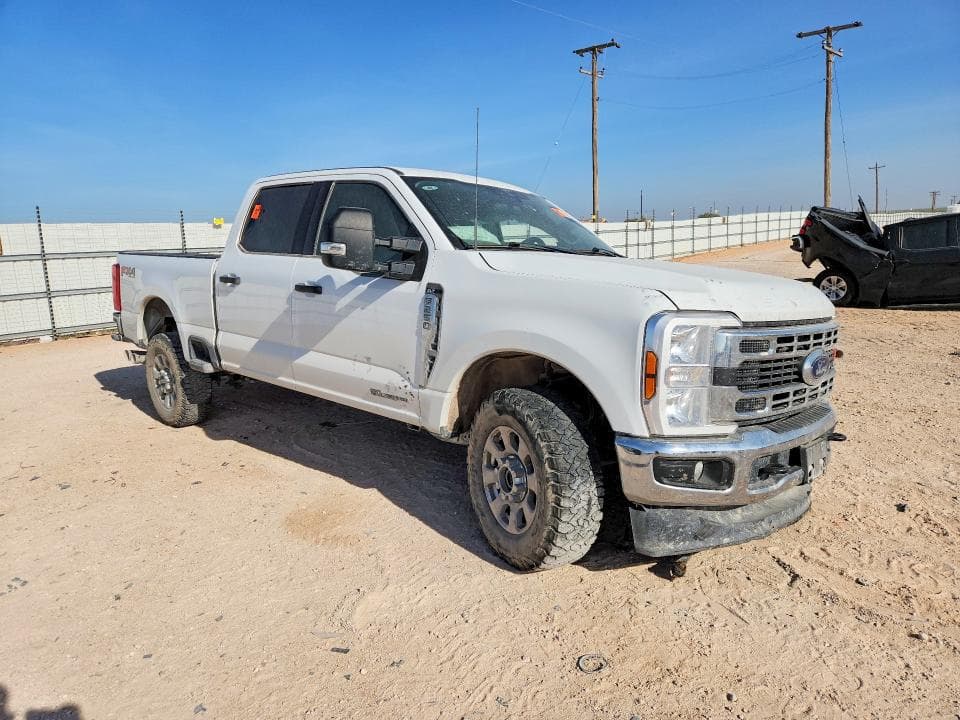 2024 FORD F250 SUPER DUTY 4