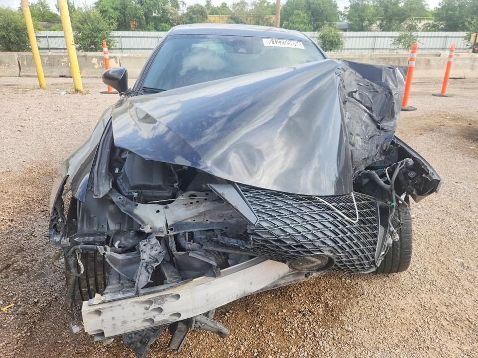 2018 LEXUS IS 300 5