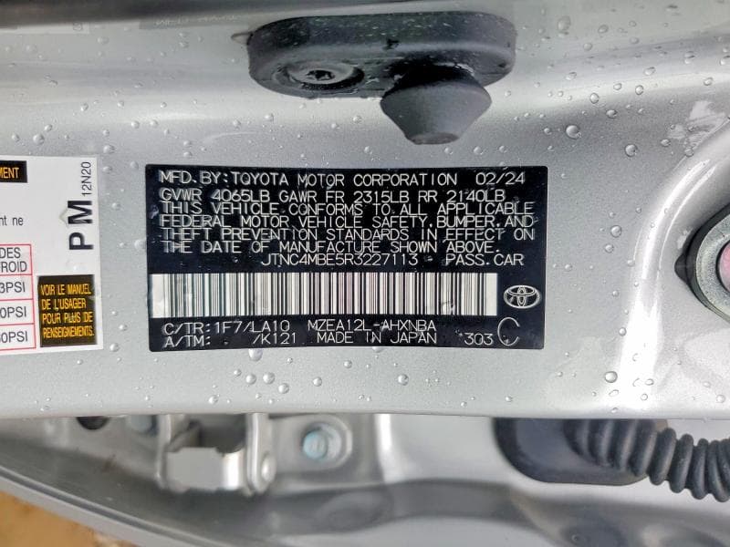 2024 TOYOTA COROLLA XSE 12