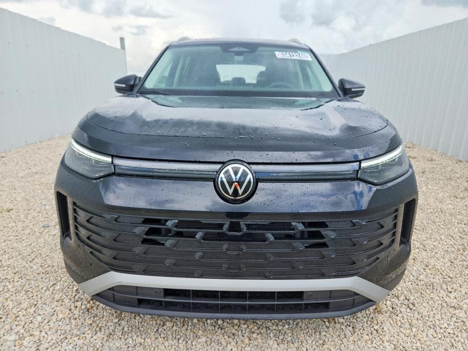 2026 VOLKSWAGEN TIGUAN SE 5
