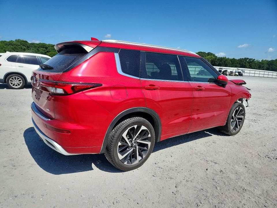 2022 MITSUBISHI OUTLANDER SEL 3
