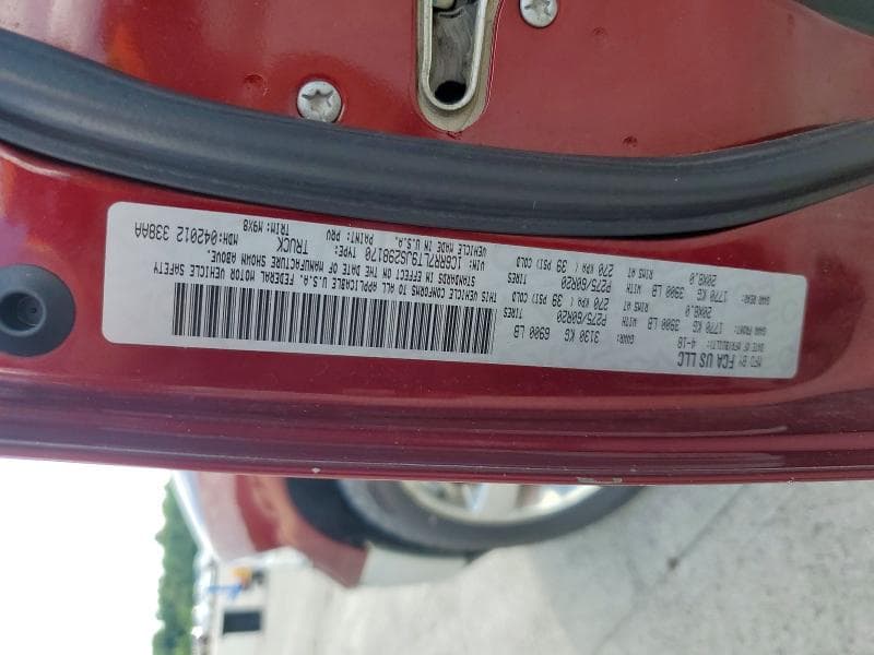 2018 RAM 1500 SLT 12