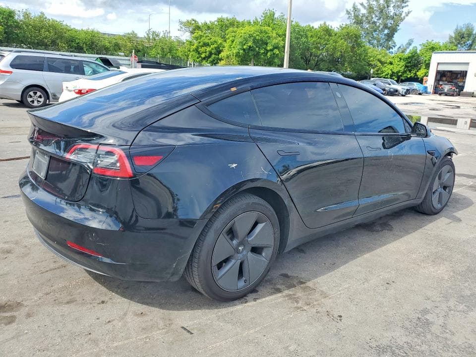 2023 TESLA MODEL 3 3