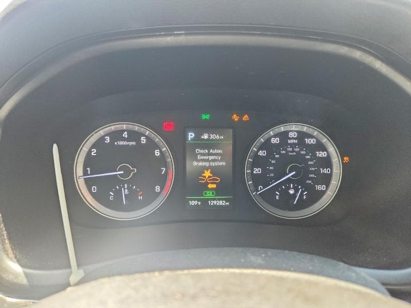 2018 HYUNDAI SONATA LIMITED 9