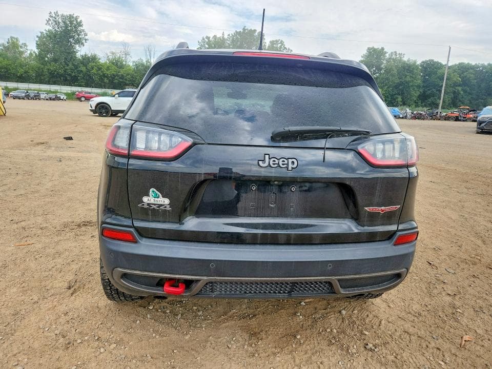 2020 JEEP CHEROKEE TRAILHAWK 6