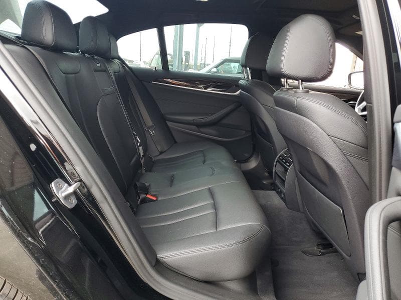 2019 BMW 530 I 10