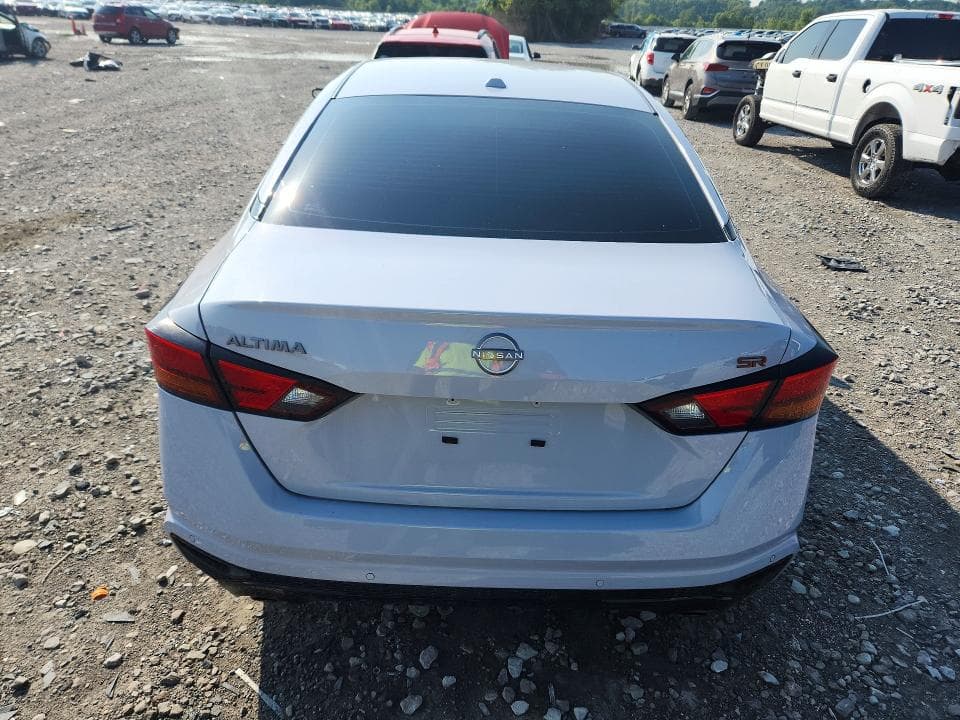 2024 NISSAN ALTIMA SR 6