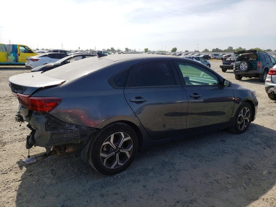 2021 KIA FORTE LXS 3