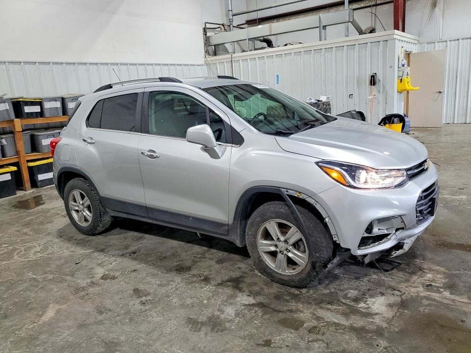 2019 CHEVROLET TRAX 1LT 4