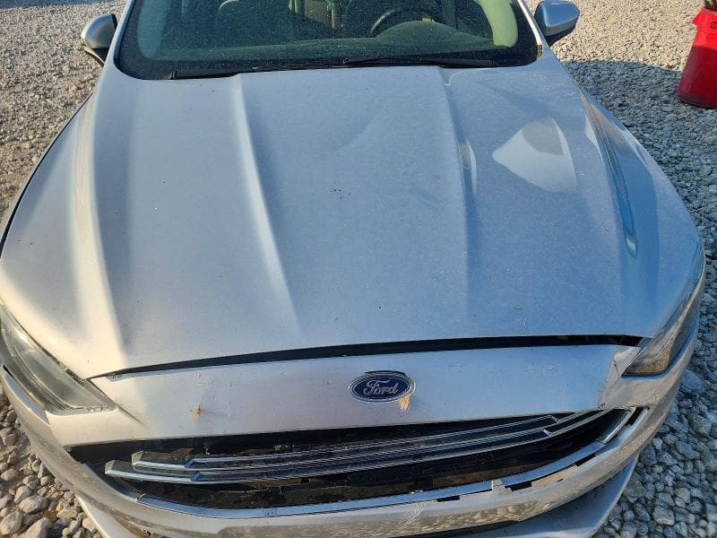 2017 FORD FUSION SE 11