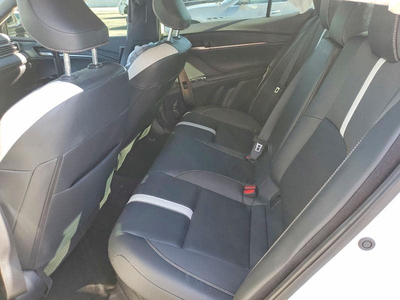 2025 TOYOTA CAMRY SE 10