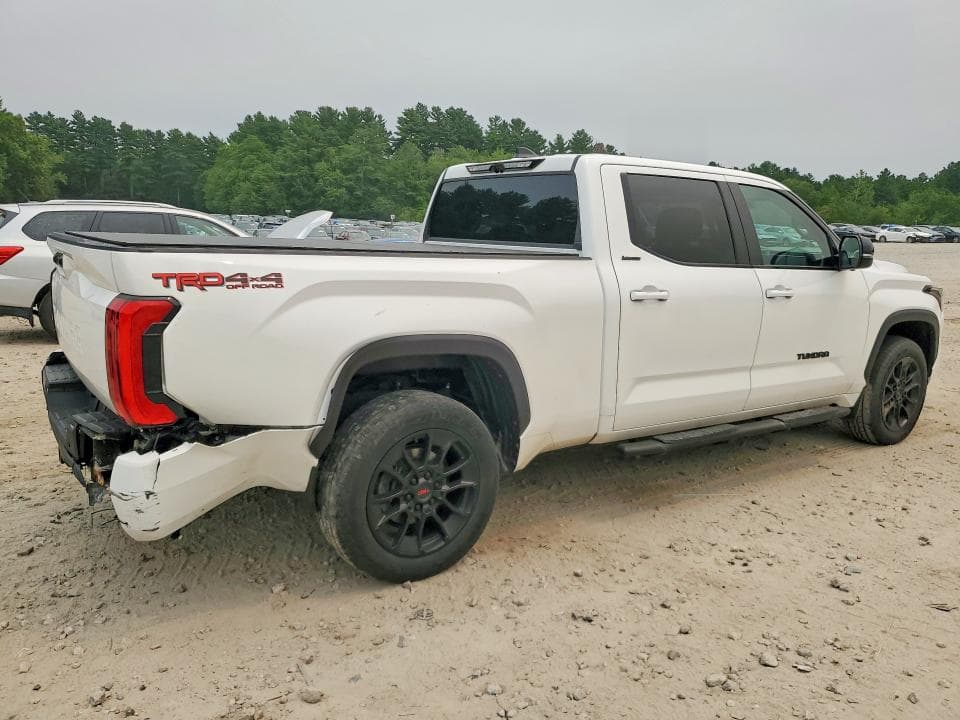 2024 TOYOTA TUNDRA LIMITED 3