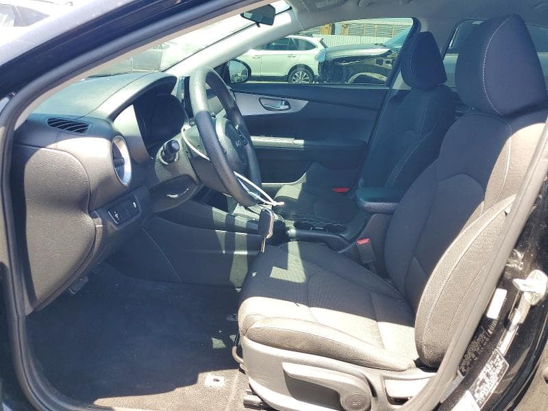 2023 KIA FORTE LX 7