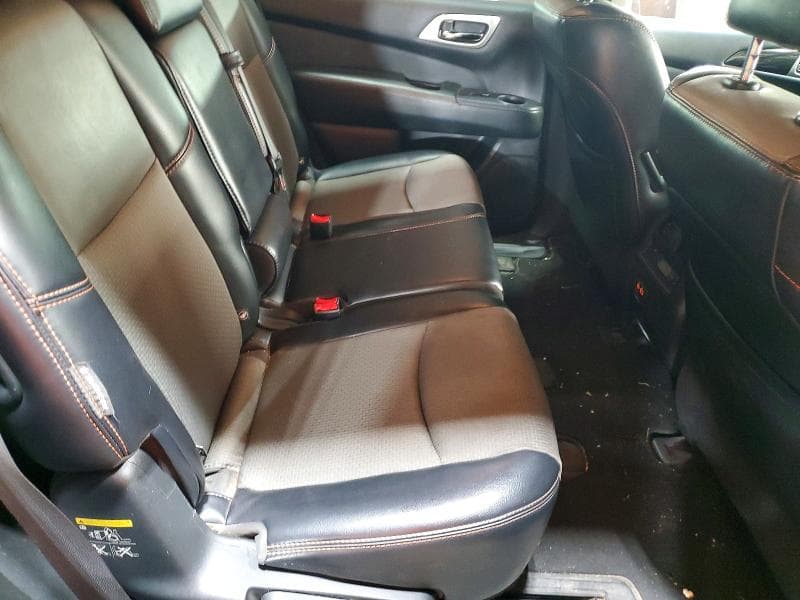 2019 NISSAN PATHFINDER SV 11