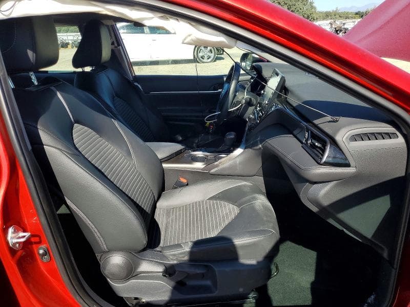 2023 TOYOTA CAMRY HYBRID SE 7