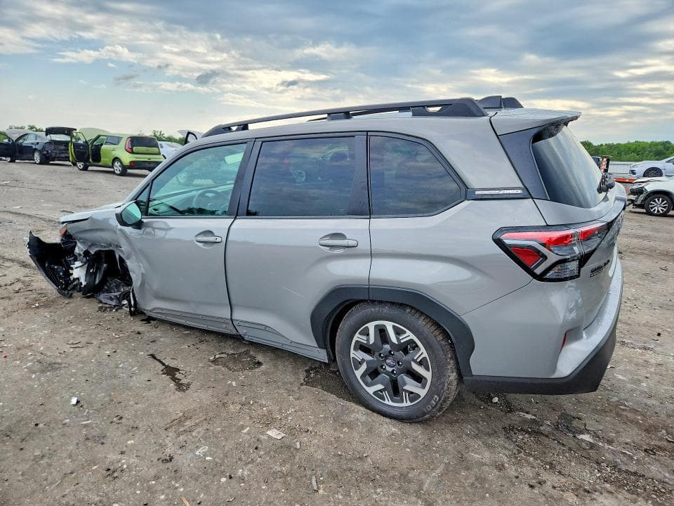 2026 SUBARU FORESTER PREMIUM 2