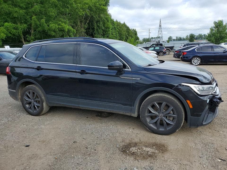 2022 VOLKSWAGEN TIGUAN SE 4