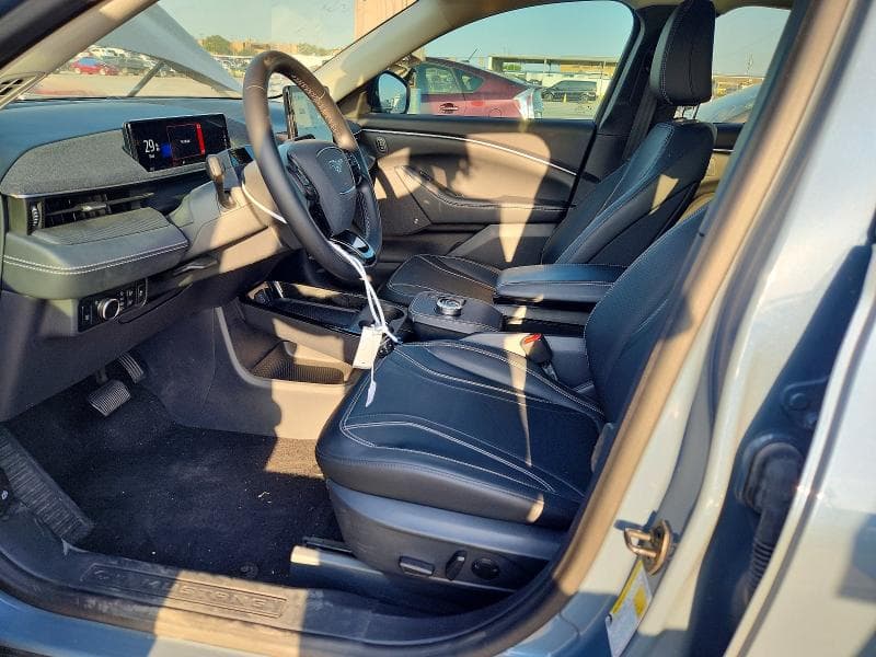 2024 FORD MUSTANG MACH-E PREMIUM 7