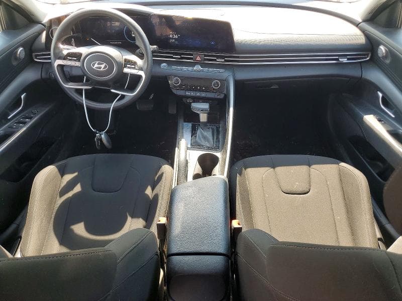 2024 HYUNDAI ELANTRA 8