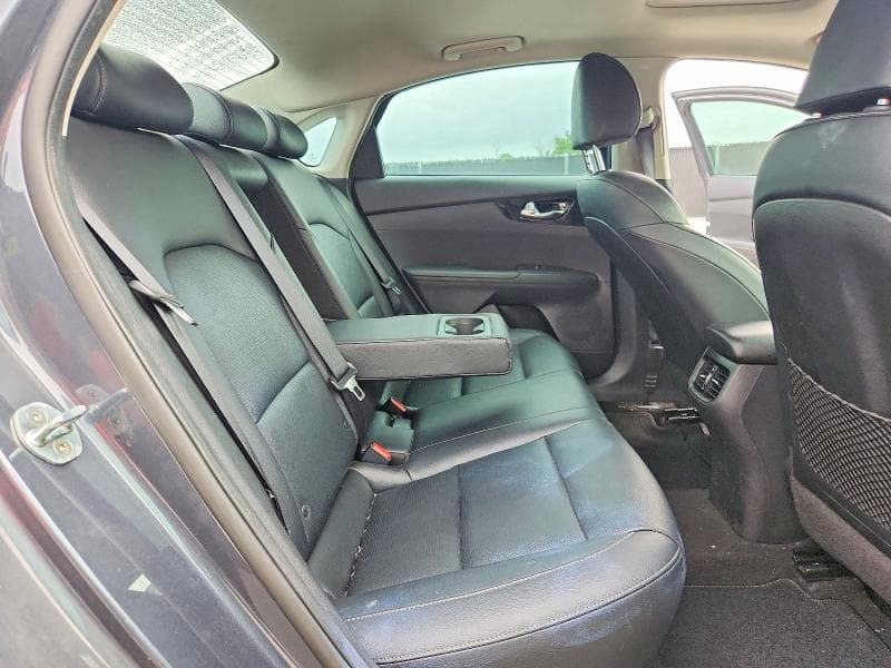2021 KIA FORTE EX 10