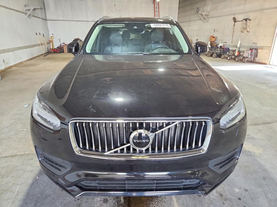 2021 VOLVO XC90 T6 MOMENTUM 5