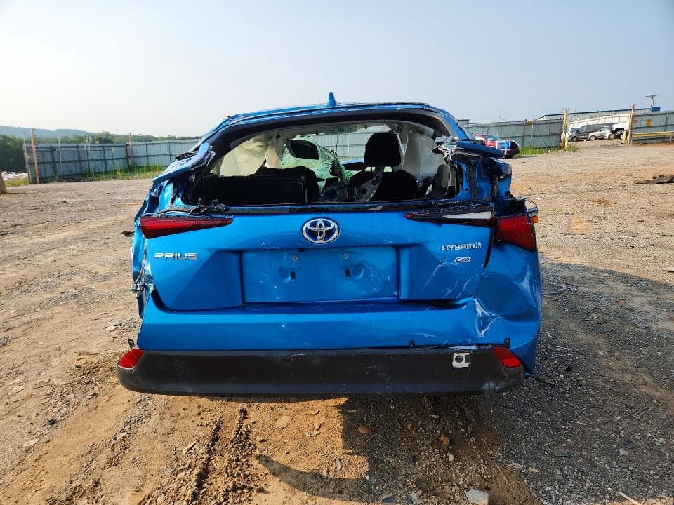 2022 TOYOTA PRIUS L ECO 6