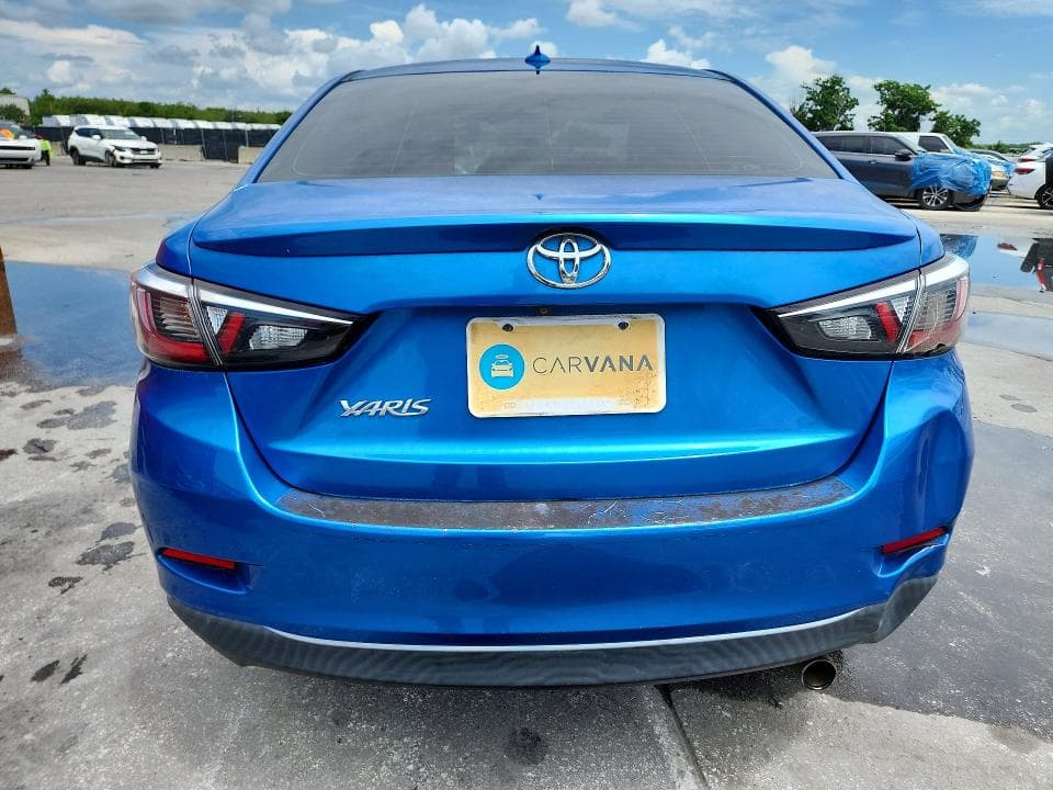 2019 TOYOTA YARIS LE 6