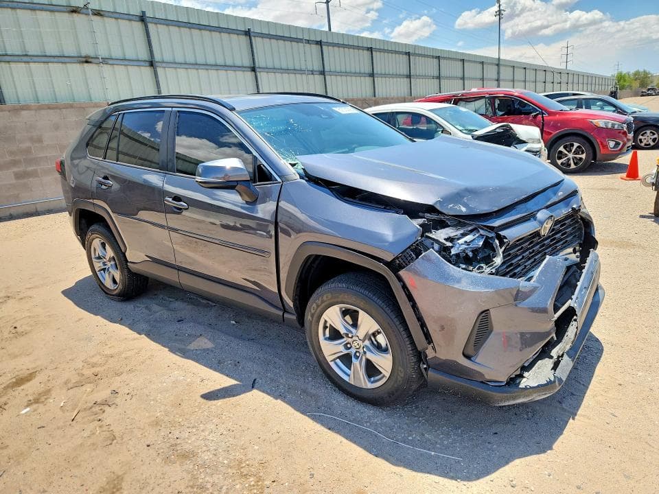 2025 TOYOTA RAV4 XLE XLE PRE 4