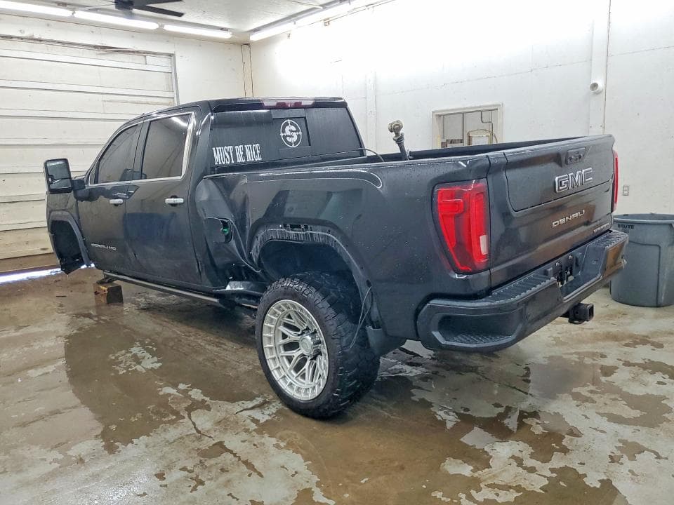2021 GMC SIERRA K2500 DENALI 2